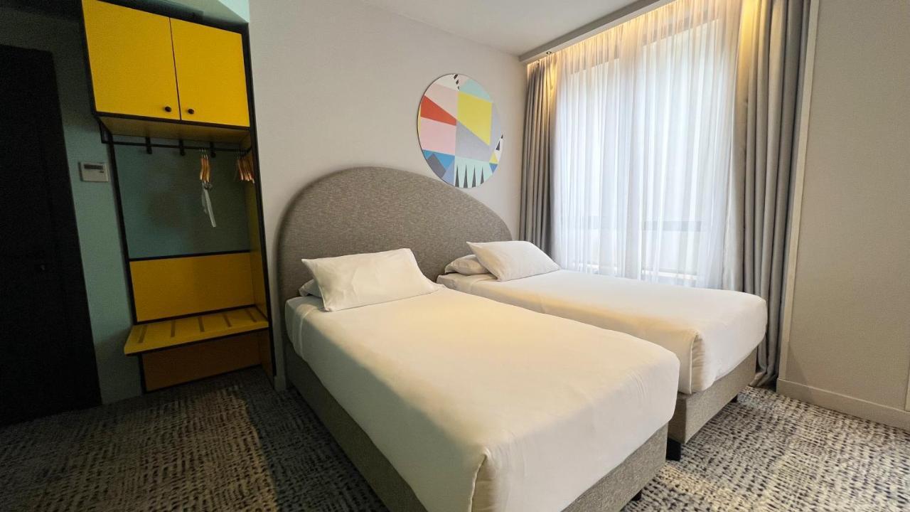 Ibis Styles Tbilisi Center Hotel Exterior foto