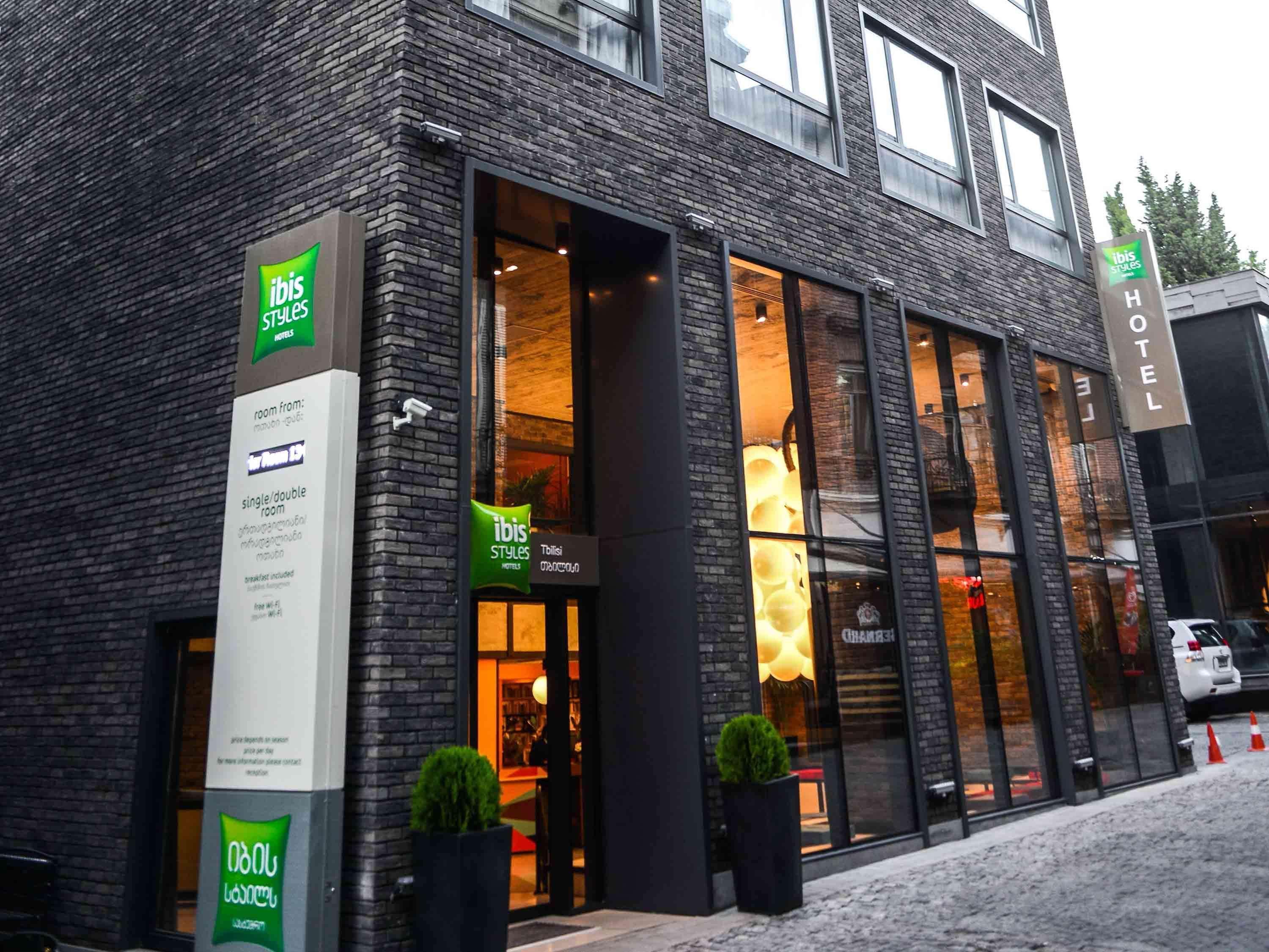 Ibis Styles Tbilisi Center Hotel Exterior foto