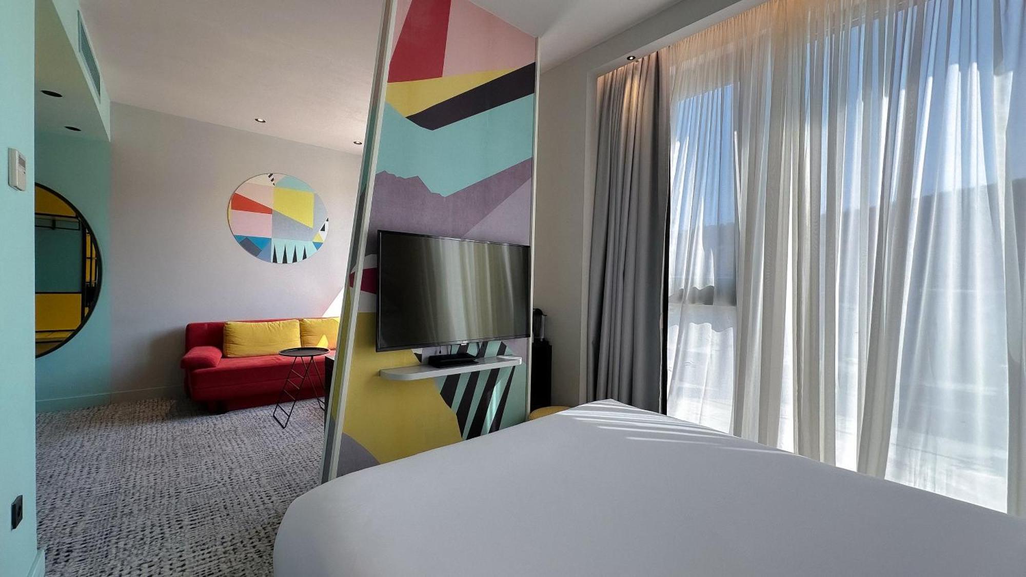 Ibis Styles Tbilisi Center Hotel Exterior foto